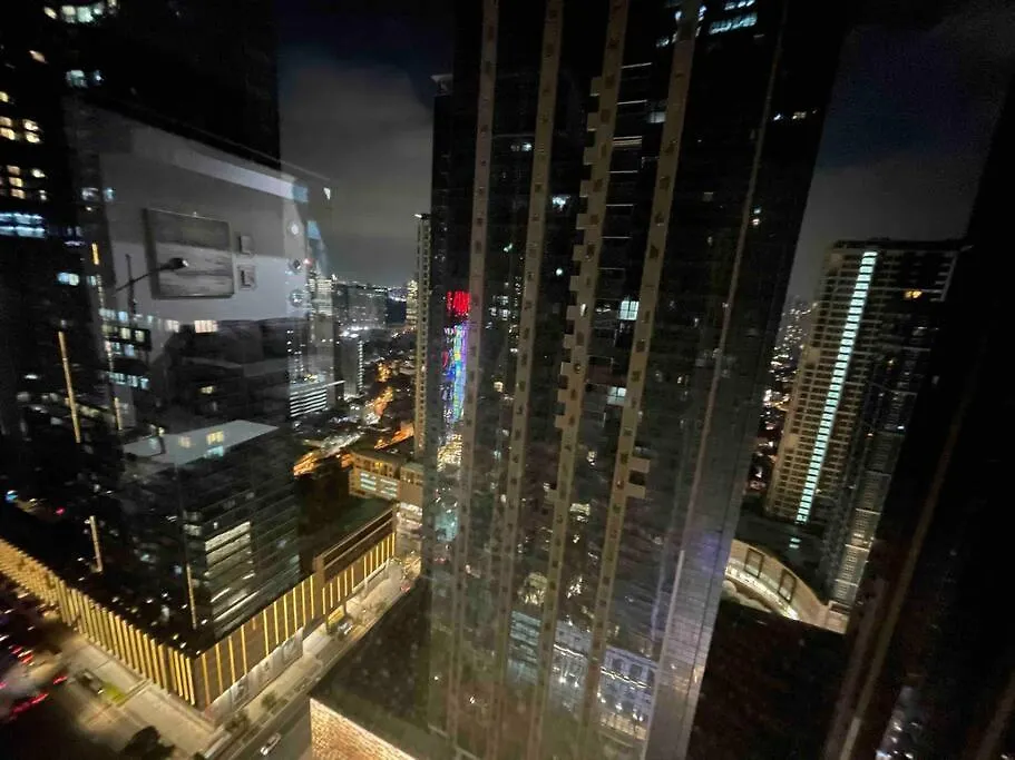 Apartment Stylish 1Br Uptown Parksuites Bgc, 200Mbps/Smarttv Manila Philippines