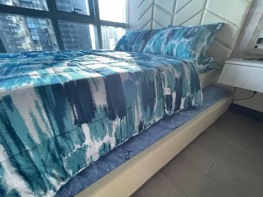 Stylish 1Br Uptown Parksuites Bgc, 200Mbps/Smarttv Manila Philippines