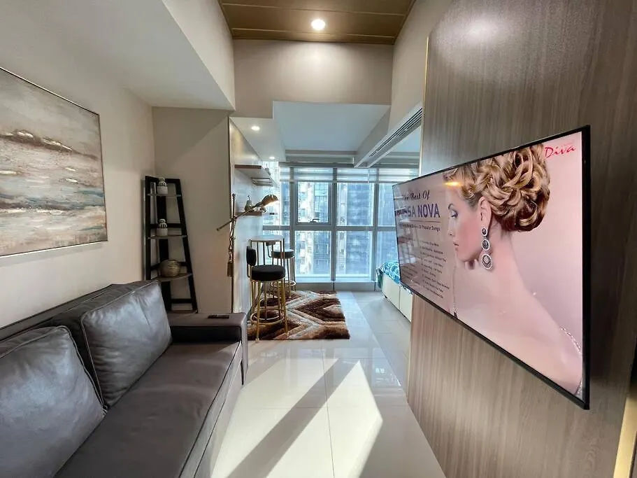 Stylish 1Br Uptown Parksuites Bgc, 200Mbps/Smarttv Manila Apartment